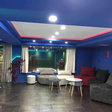 Joan & Apartament