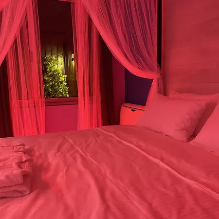 Joan & Apartament *